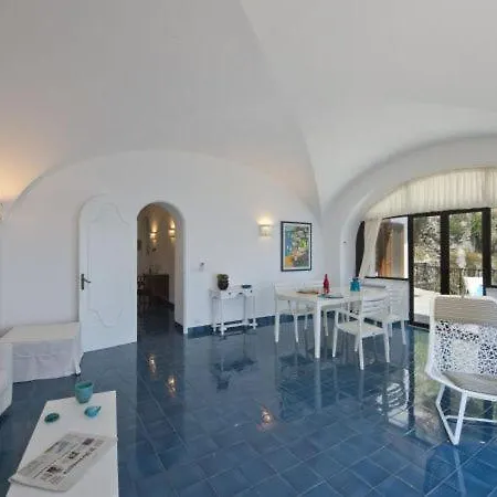 Sleeps 5